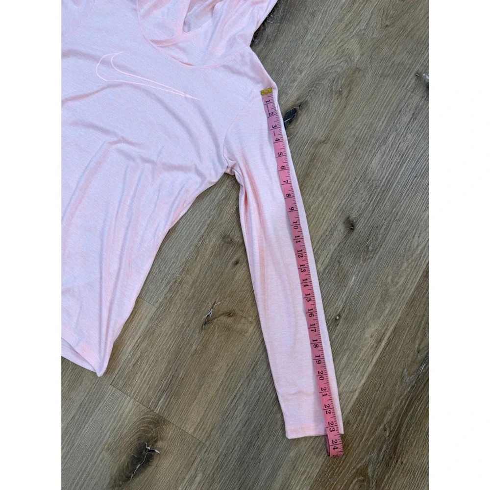 Nike Hoodie Women S Pink Dri-FIT Long Sleeve Athletic Swoosh‎ 930391-646